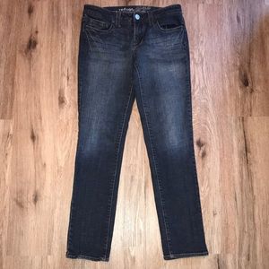 Refuge Straight Leg Jeans